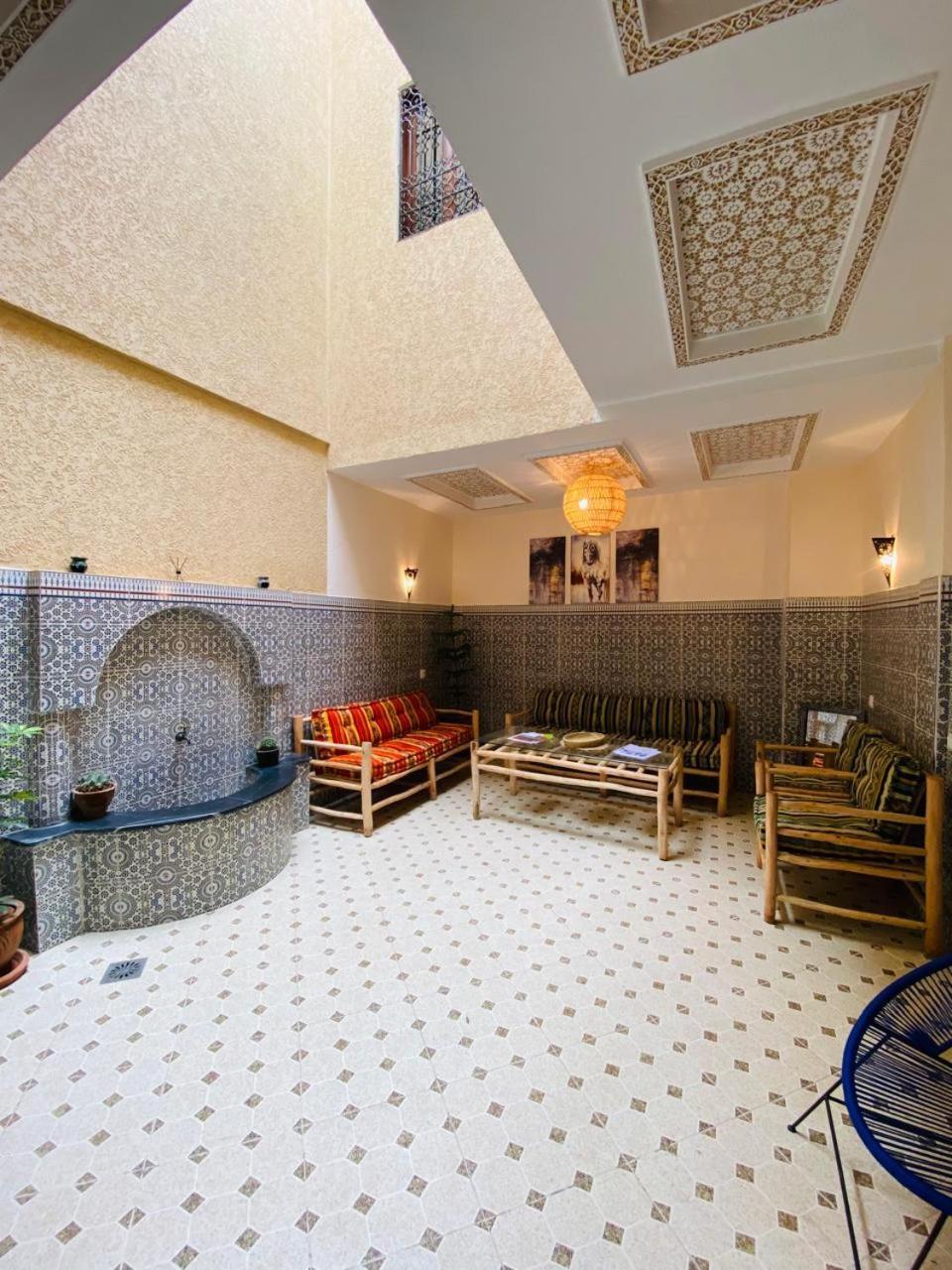Private Riad 3Ch Salon, Terrasse Avec Jacuzzi , A Jemaa El Fna Marrakesh Eksteriør billede