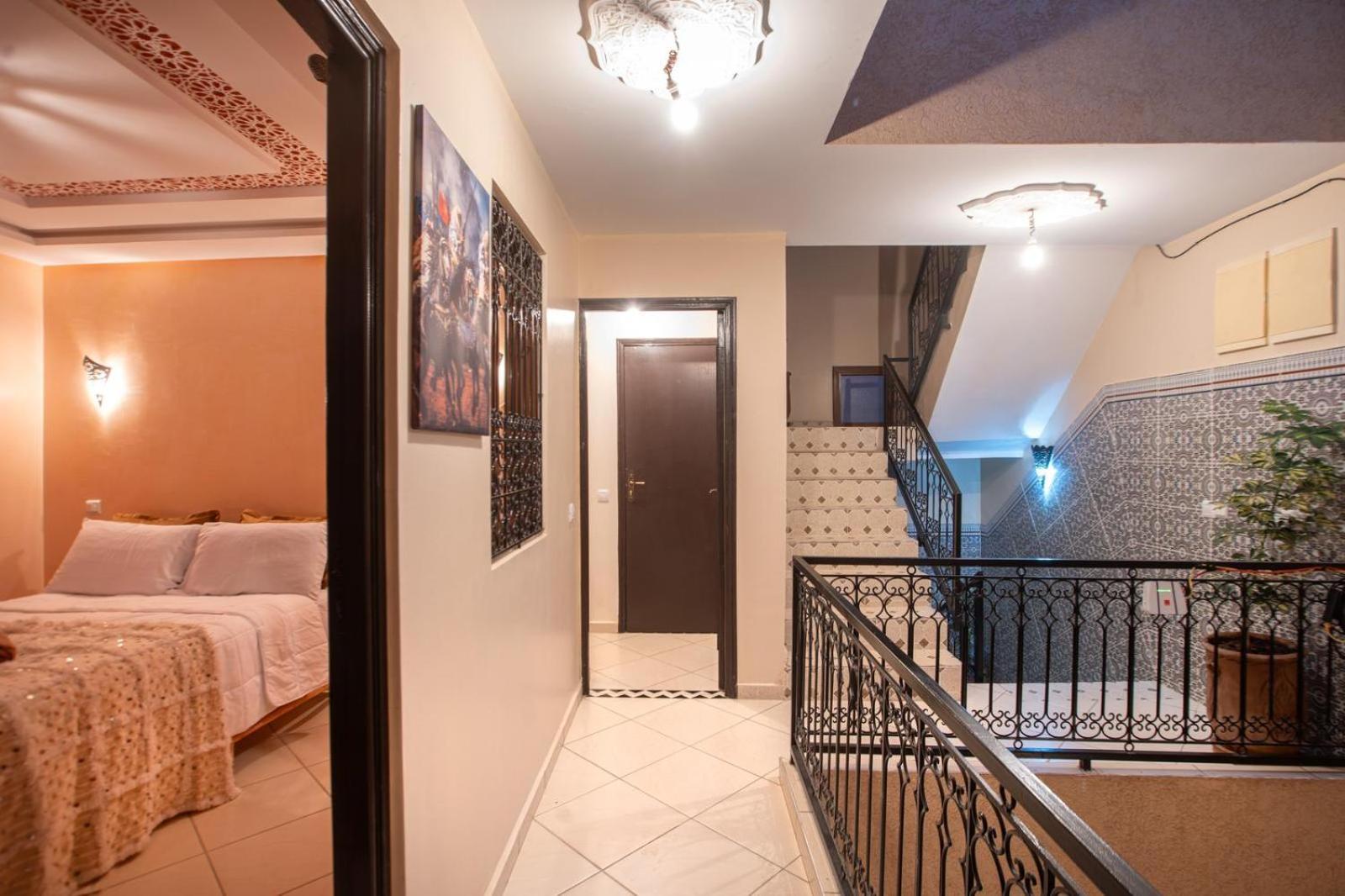 Private Riad 3Ch Salon, Terrasse Avec Jacuzzi , A Jemaa El Fna Marrakesh Eksteriør billede